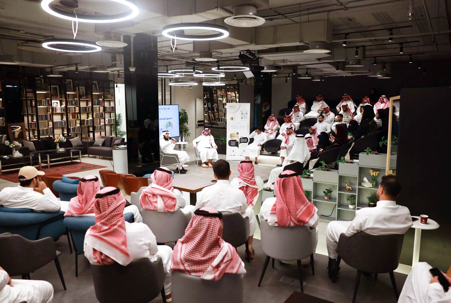 مركز HDTC بالتعاون مع مساحة جيم Jeem في الرياض